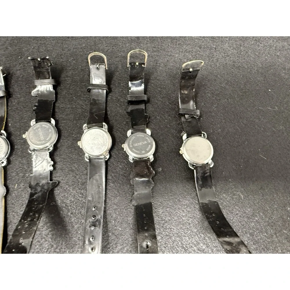 Lot of 18 Kids Educational Analog Watches Animal Sports Flower Rubber Strap